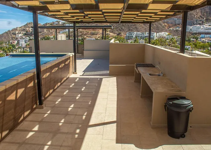 Apartment New W/rooftop Pool & View Cabo San Lucas