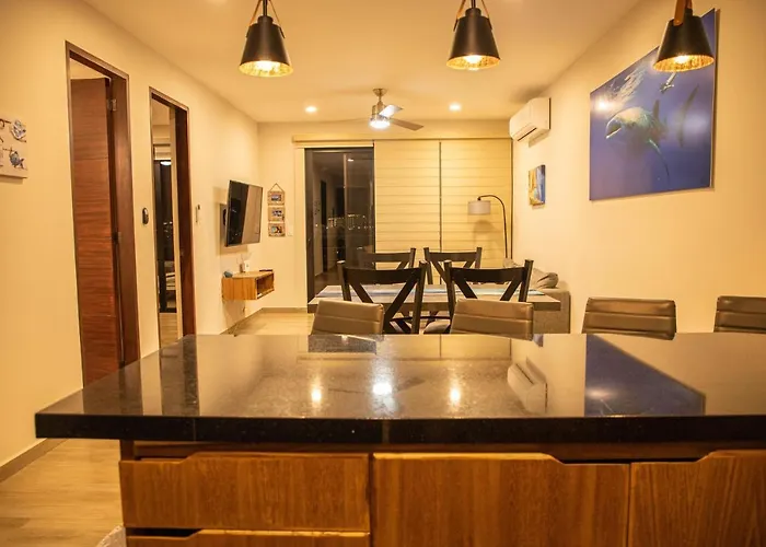 New W/rooftop Pool & View Apartment *