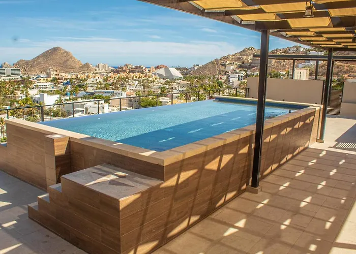 Apartment New W/rooftop Pool & View